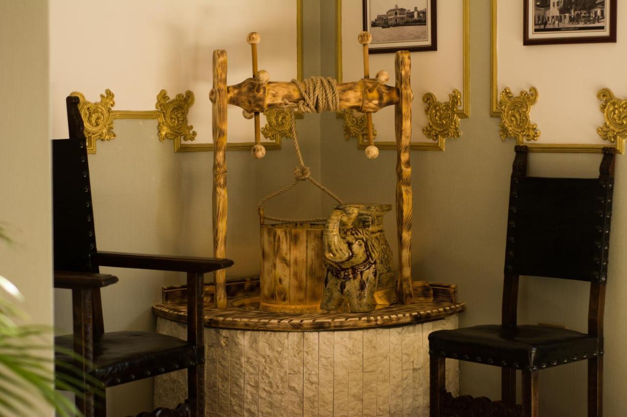 Hotel Epidamn Boutique & Spa ドゥラス エクステリア 写真