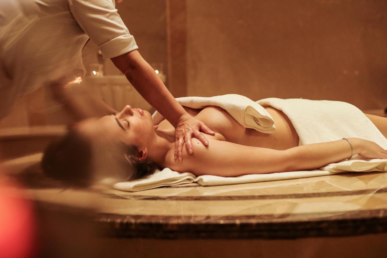 Hotel Epidamn Boutique & Spa ドゥラス エクステリア 写真